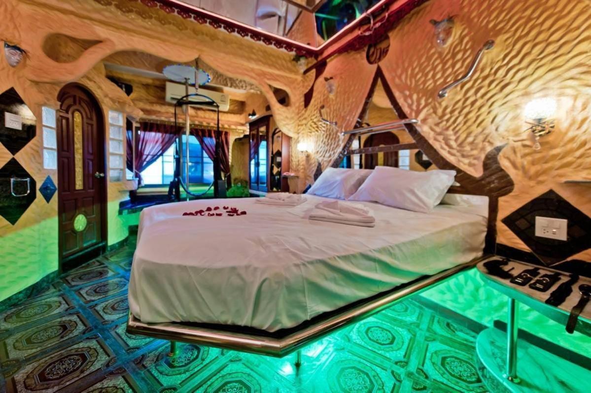 Penthouse Pattaya Hotel Kültér fotó